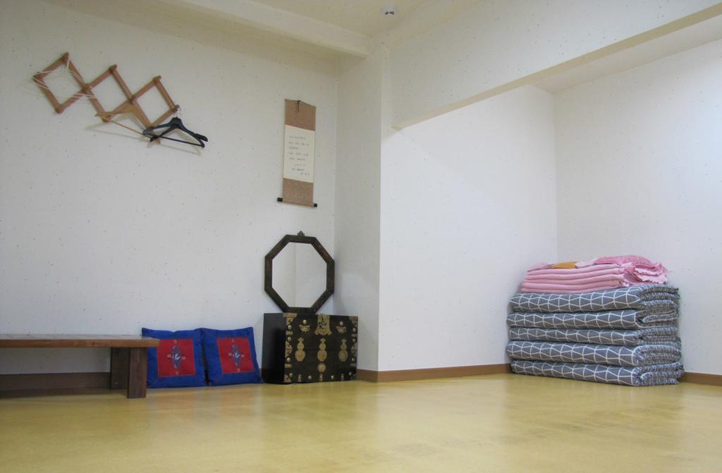 Empathy Hanok Guesthouse Тегу Екстериор снимка