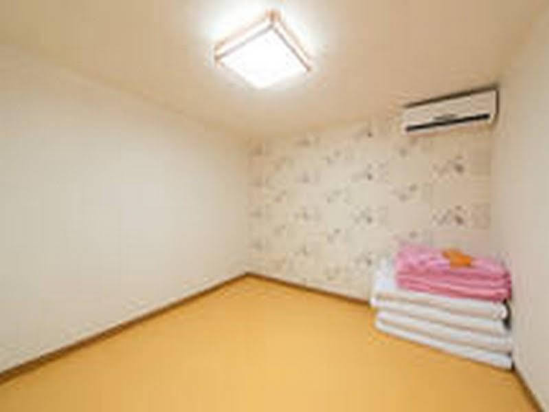 Empathy Hanok Guesthouse Тегу Екстериор снимка